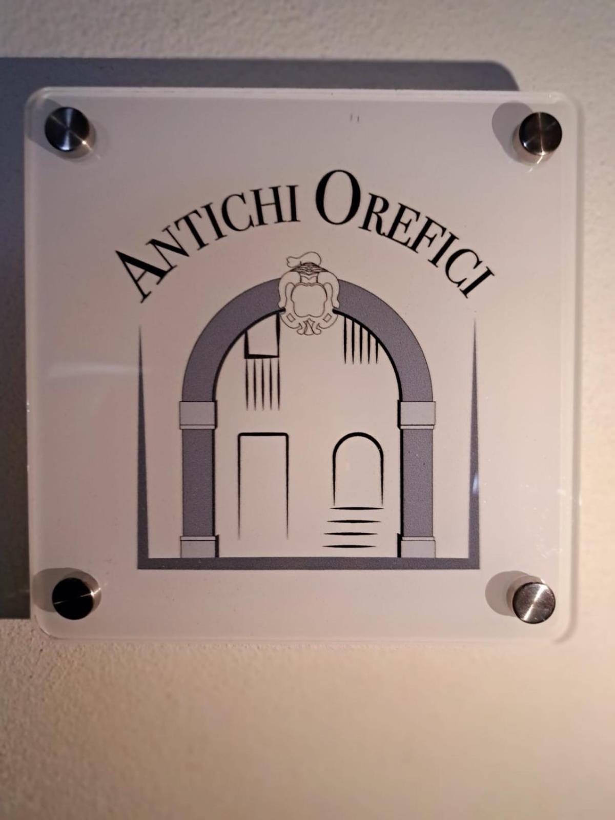 Antichi Orefici Наполи Екстериор снимка